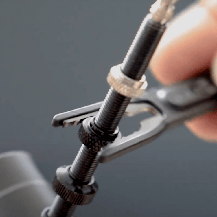 Ryder Nutcracker Valve Tool
